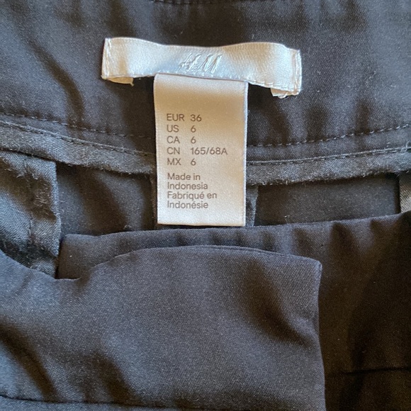 H&M Dress Pants - Picture 2 of 3